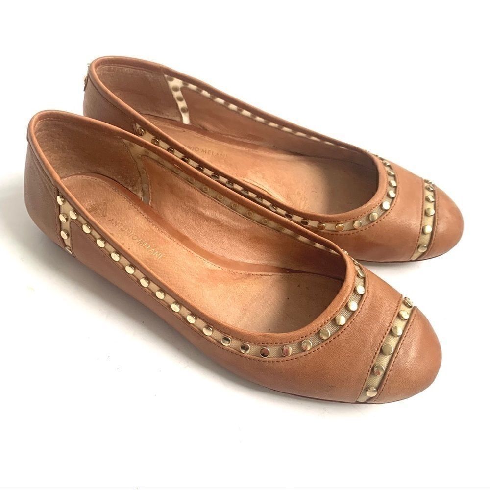 ANTONIO MELANI TAN LEATHER W/ GOLD STUDDED FLATS